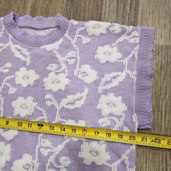 Vintage Purple and White Floral Sweater - Picture 7 of 8